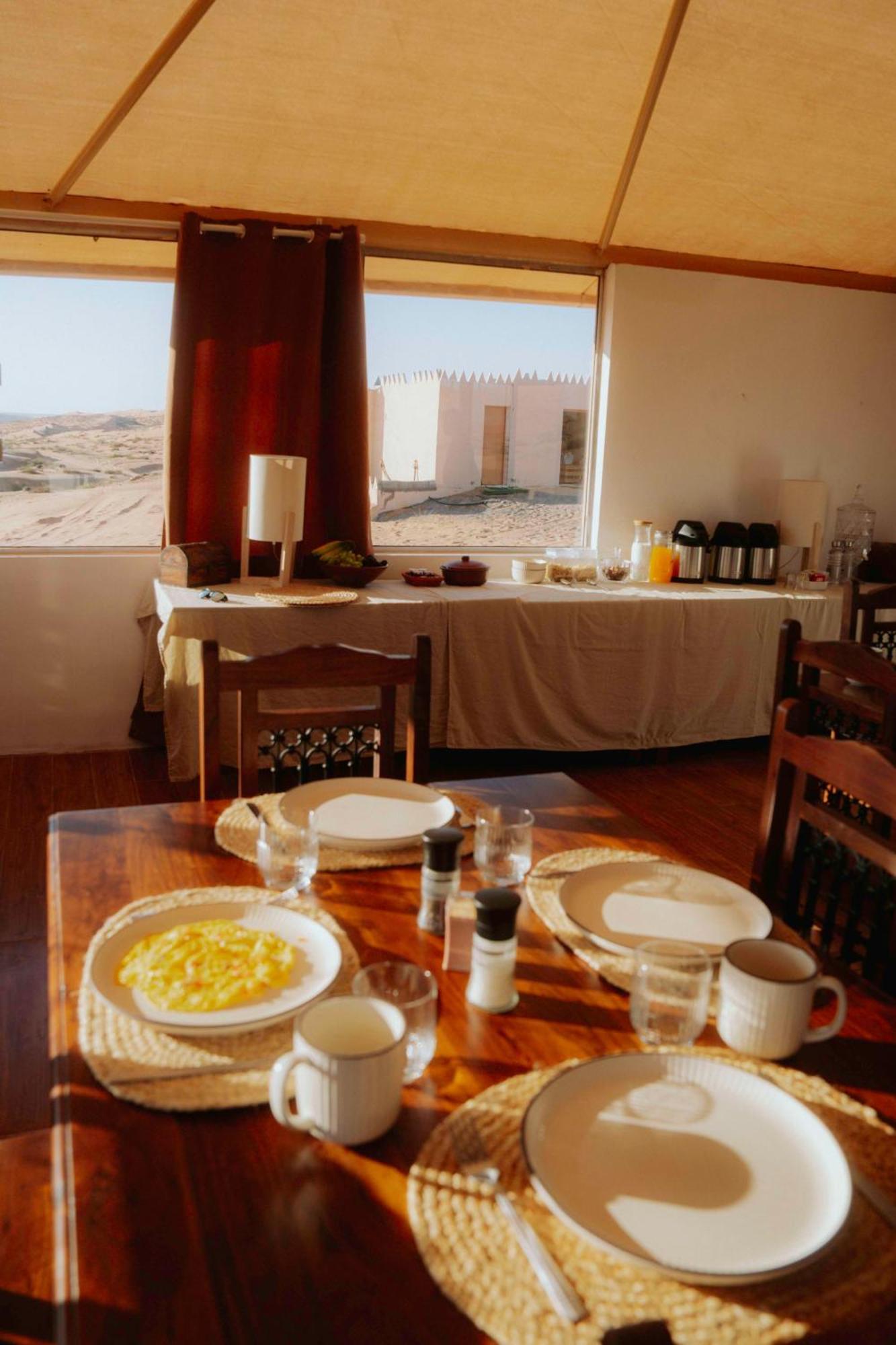 Silent Dunes Camp Ḩawīyah エクステリア 写真